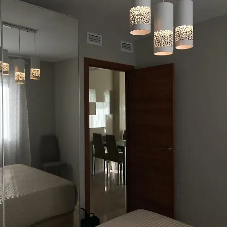 New Modern Flat Apartment *